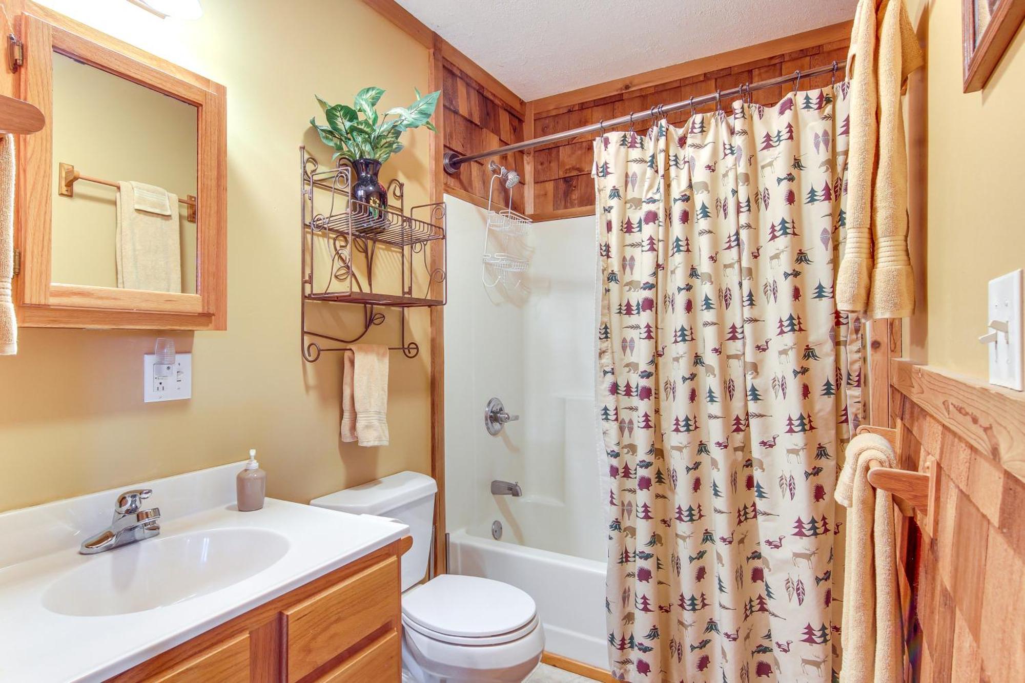 Charming Fox Den Cabin In Whittier With Hot Tub! Εξωτερικό φωτογραφία