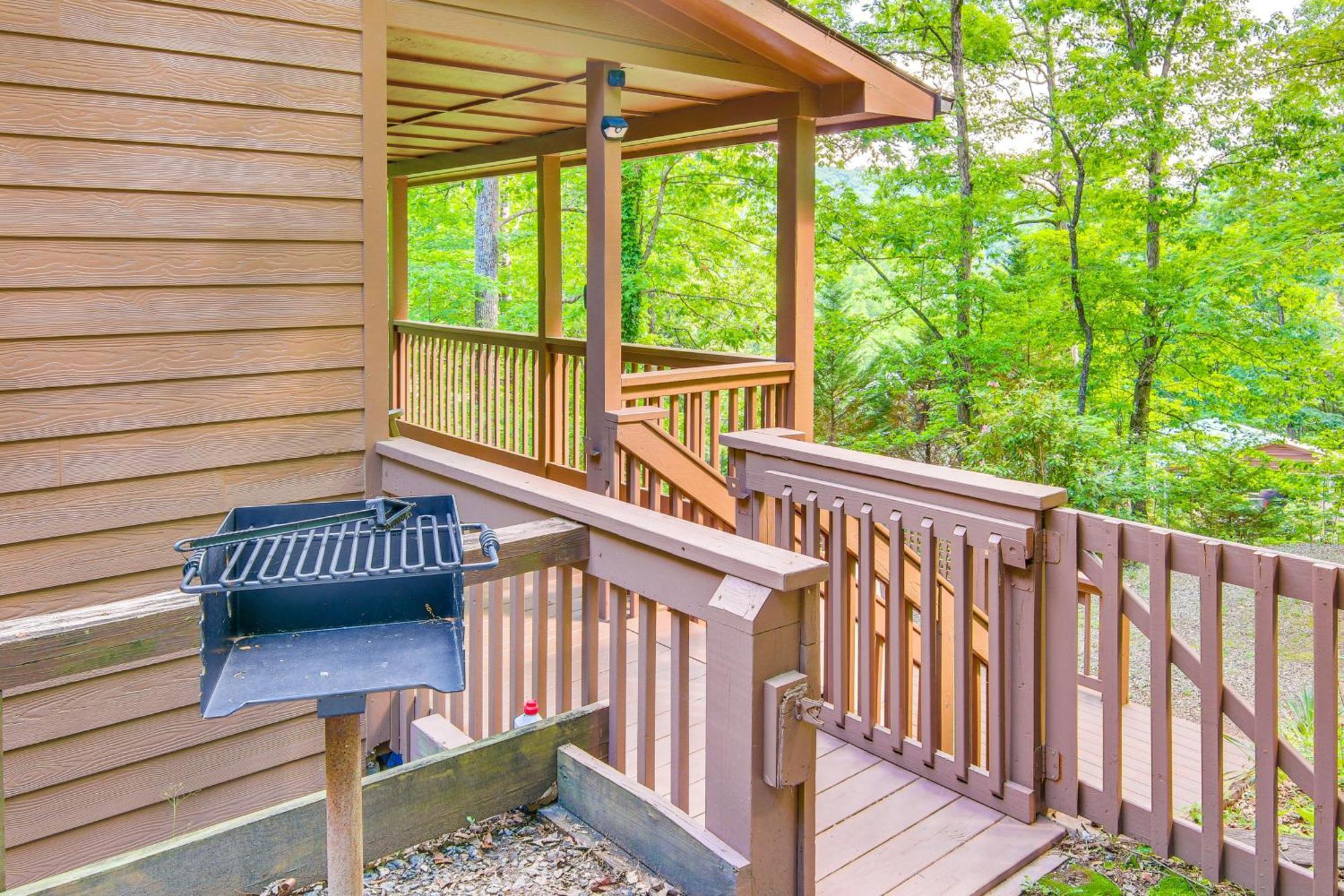 Charming Fox Den Cabin In Whittier With Hot Tub! Εξωτερικό φωτογραφία