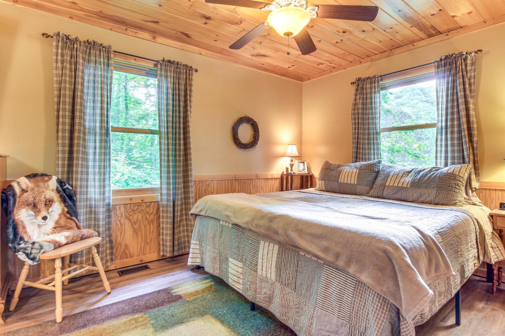 Charming Fox Den Cabin In Whittier With Hot Tub! Εξωτερικό φωτογραφία